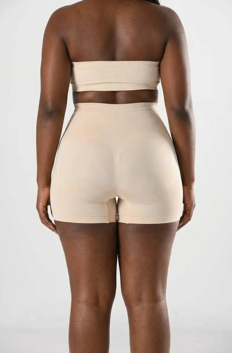 MissFit Kadın Orta Boy Şort Korse Yüksek Bel Ten Rengi - Detay Görünüm